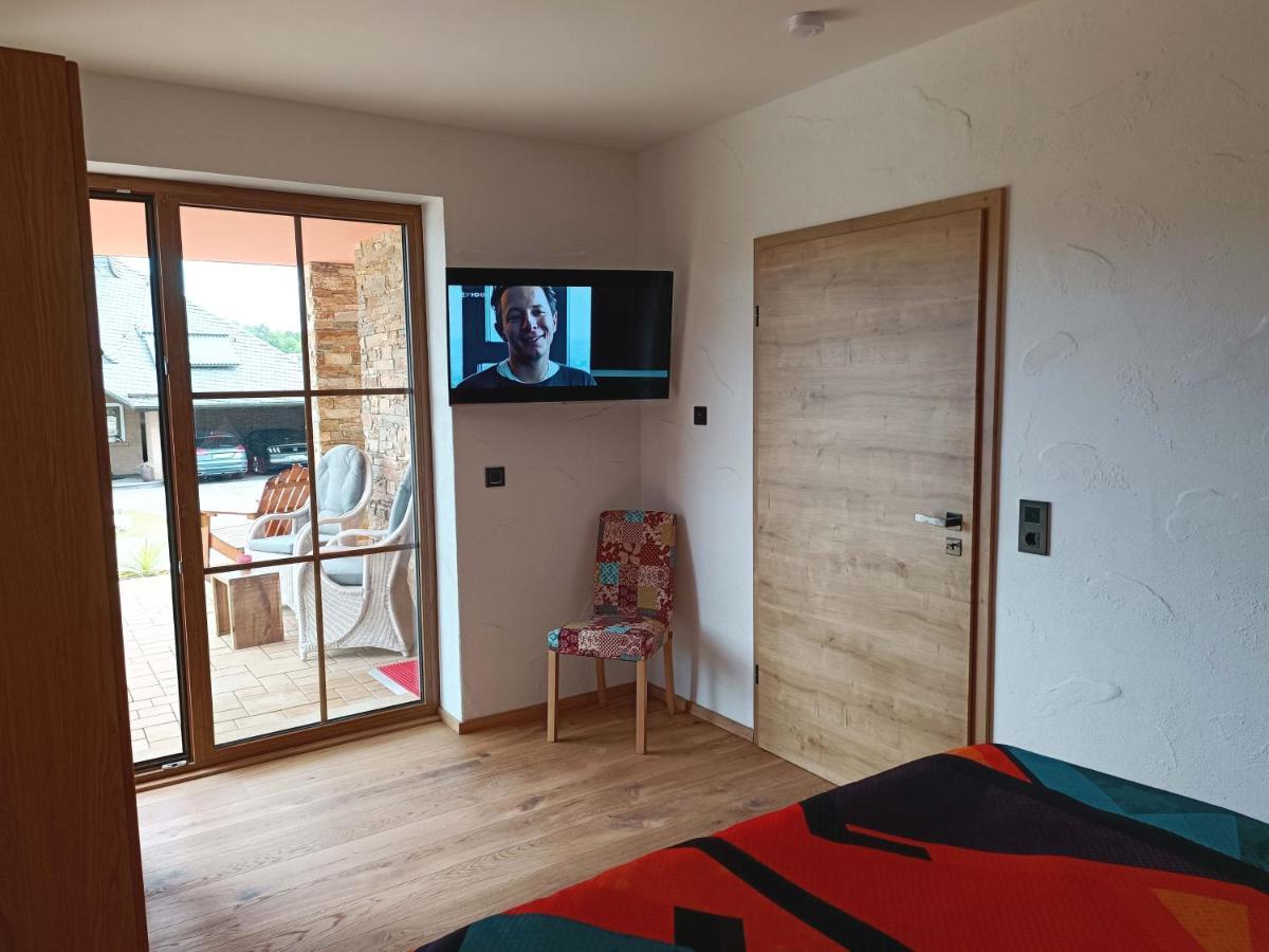 Luxus Ferienwohnung Chalet Seenaehe 샬켄메렌 외부 사진