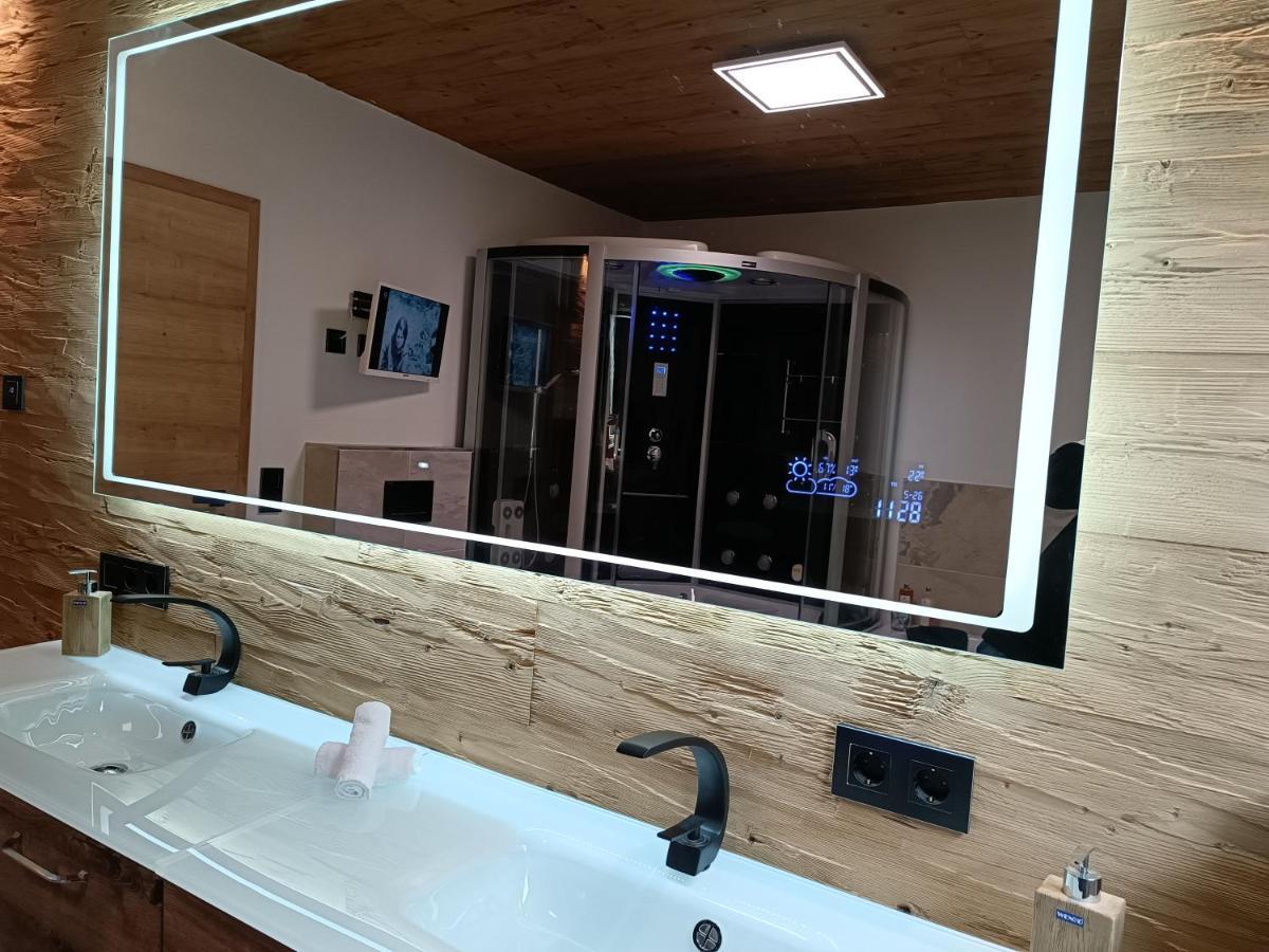 Luxus Ferienwohnung Chalet Seenaehe 샬켄메렌 외부 사진