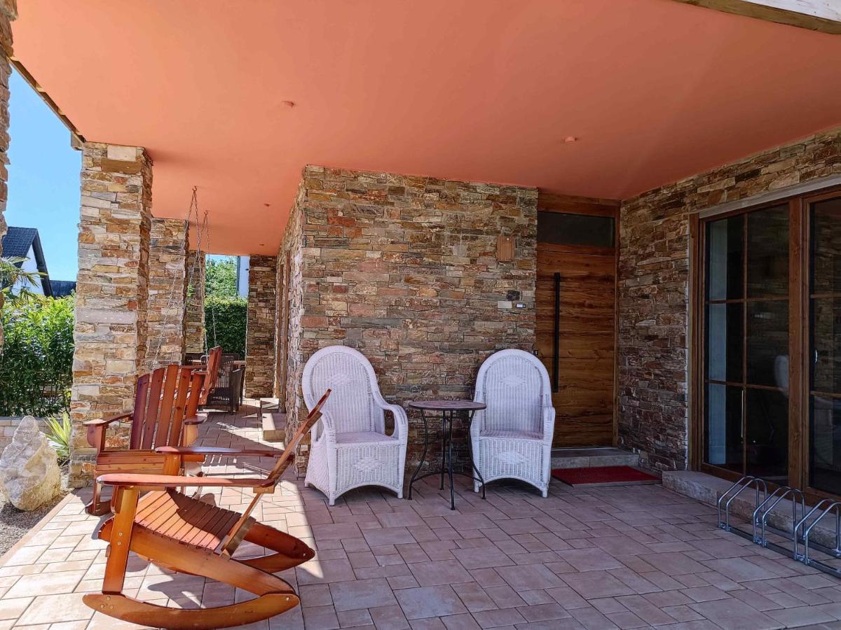 Luxus Ferienwohnung Chalet Seenaehe 샬켄메렌 외부 사진